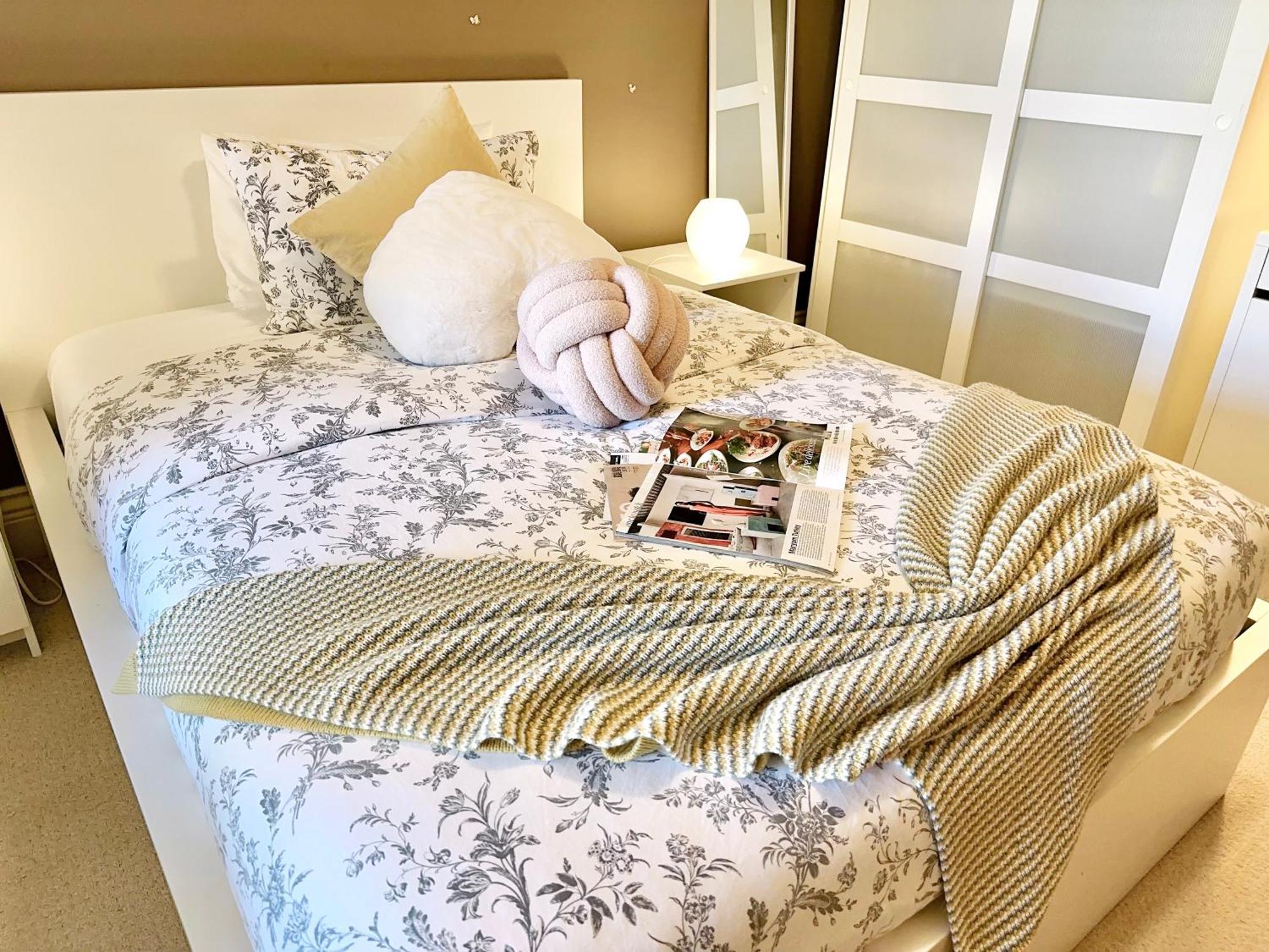 Scorpio House Langley Room B Εξωτερικό φωτογραφία